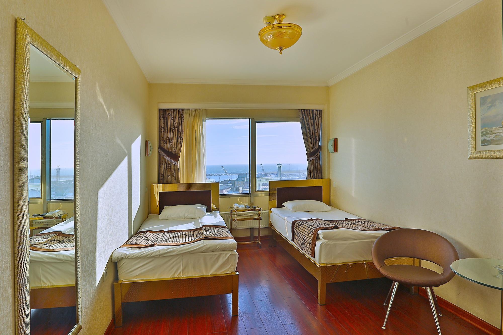 Grand Madrid Hotel Istanbul Exteriör bild